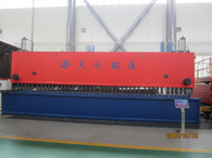 Hydraulic Shearing Machine Used to Shear 16mm Mild Steel (QC11Y-13X8000)