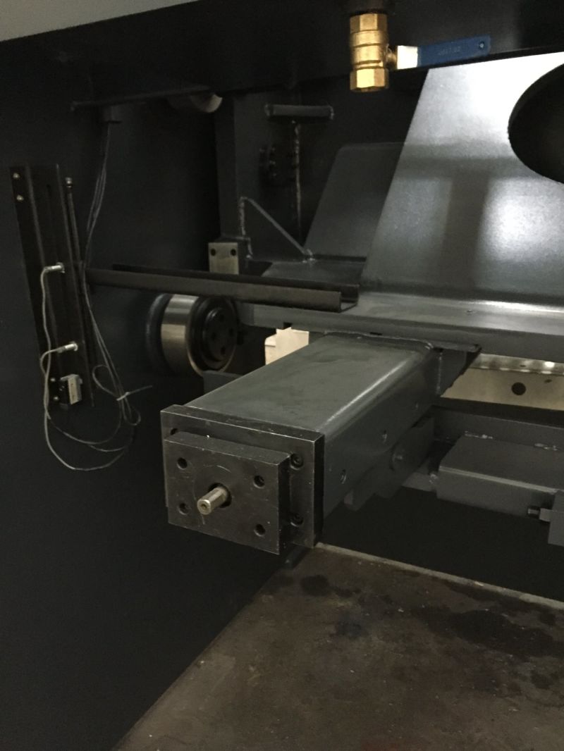 Hydraulic Guillotine Machine Used to Shear 12mm Mild Steel (QC11Y-12X3200)