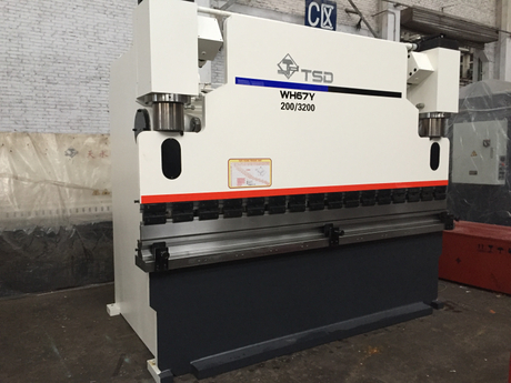 200t NC Metal Press Brake (WH67Y-200/4000)