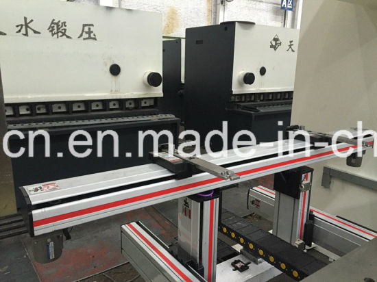 Small CNC Press Brake for Metal Plate (WE67K-250/3200)