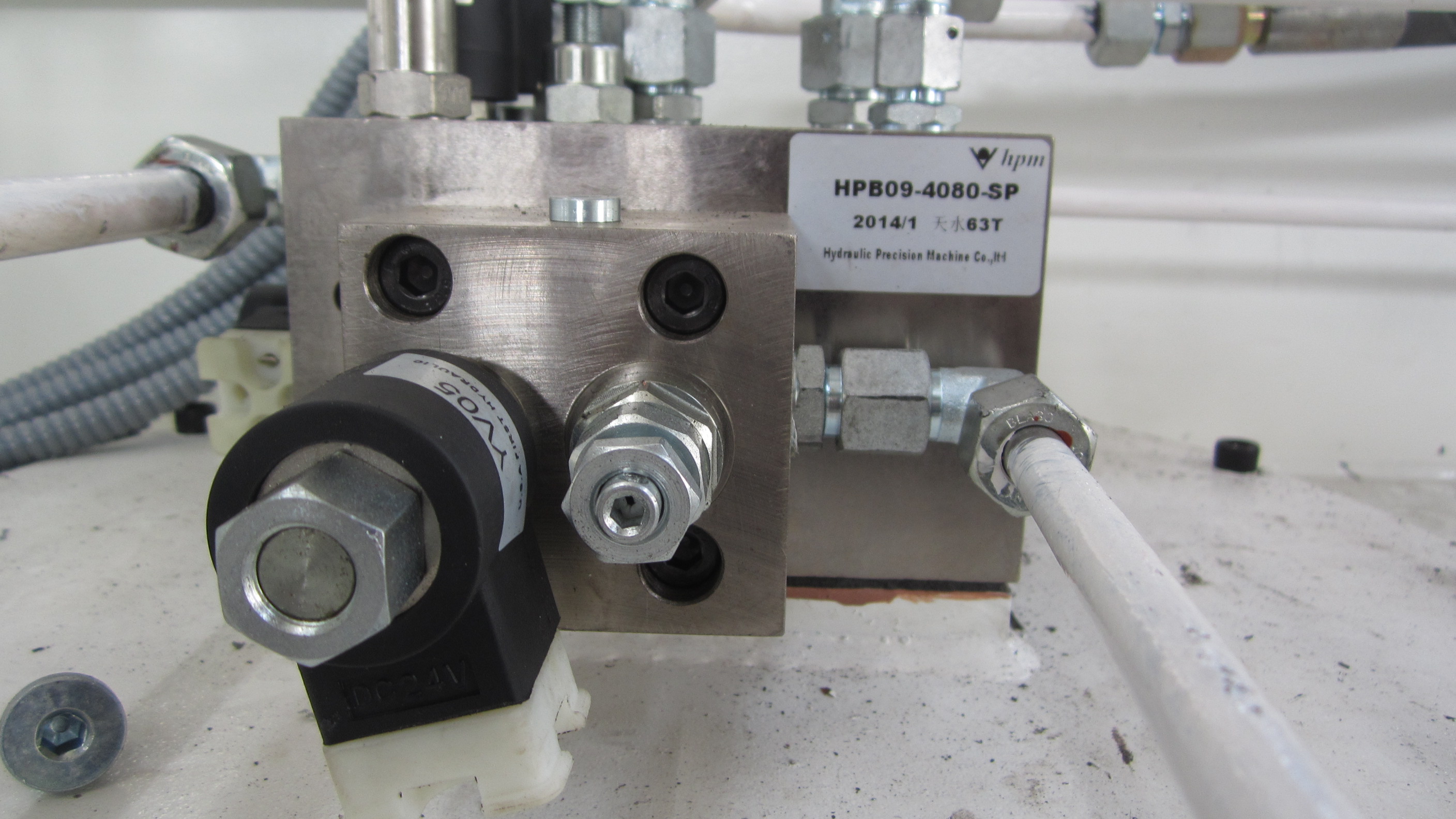 160t/3200 NC Hydraulic Press Brake (WH67Y-160/3200)