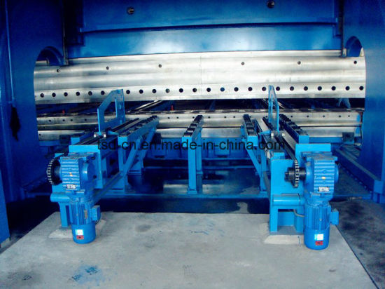 2×300t CNC Hydraulic Tandem Press Brake (2-WE67K-300/3200)