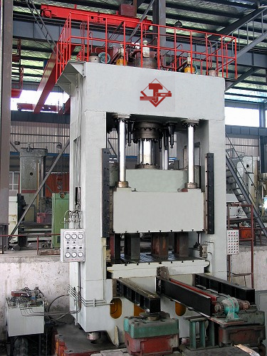 Automobile Chassis Forming Four Columns Hydraulic Press (Y29-315)